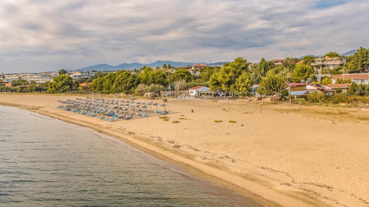 Coral Blue Beach Hotel Gerakini Exterior photo